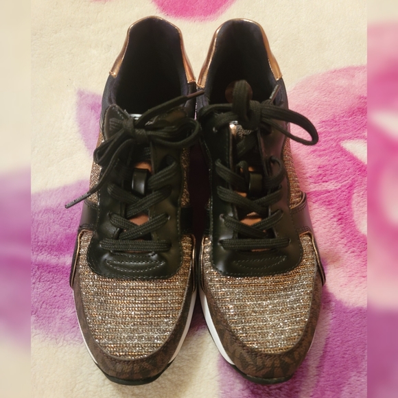Michael Kors Women's Brown & Black Glitter Sneakers Shoes Size 7.5 - Picture 3 of 9